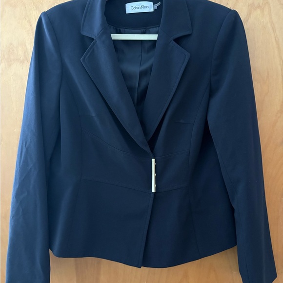 Calvin Klein Jackets & Blazers - Classy Calvin Klein Women's Dark Navy Skirt Suit. Size 12